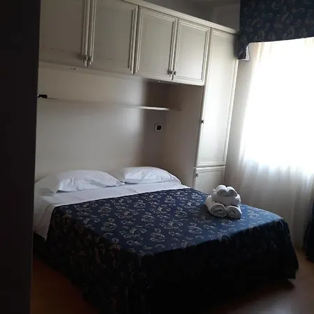 La Palazzina 3*