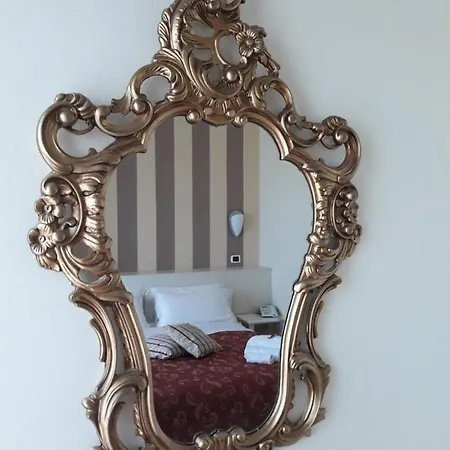 La Palazzina 3*