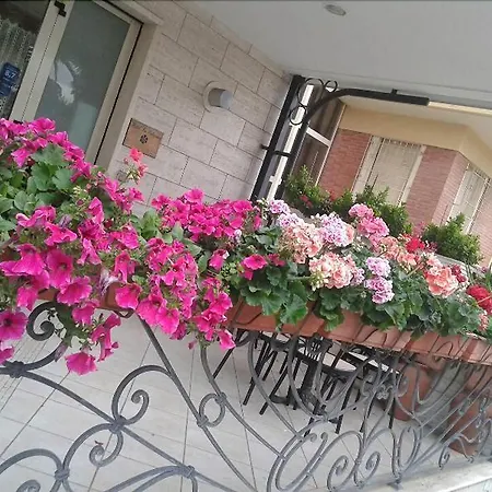 La Palazzina Hotel