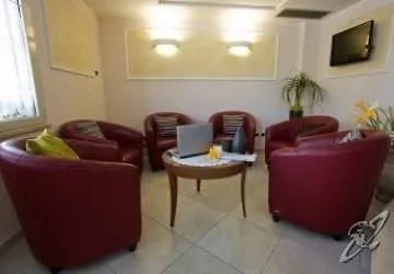 La Palazzina Hotel