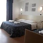La Palazzina 3*
