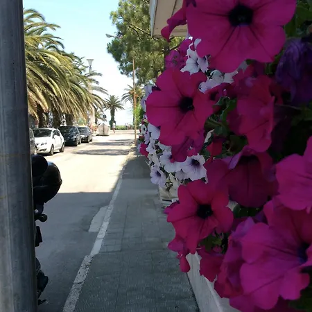 La Palazzina 3* San Benedetto del Tronto