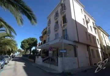 Otel La Palazzina San Benedetto del Tronto